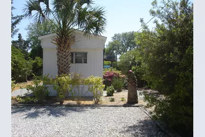 133 Myrtle Avenue, Kure Beach, NC 28449 - Photo 8