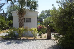 133 Myrtle Ave, Kure Beach, NC 28449 - Photo 8