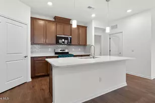 172 Prairie Wolf St, Sanford, NC 27330 - Photo 6