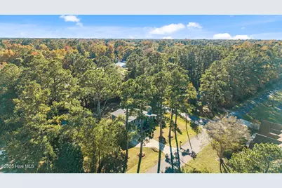 1909 Ef Thompkins Lane, New Bern, NC 28562 - Photo 12