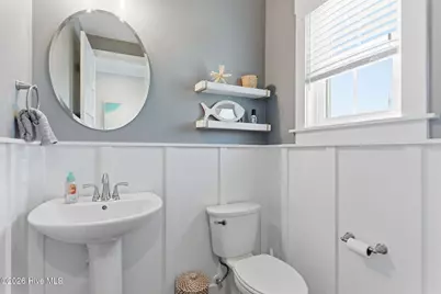 109 South Carolina Avenue, Carolina Beach, NC 28428 - Photo 16
