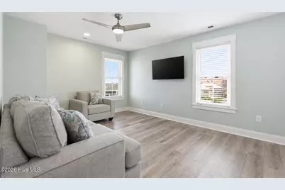 109 South Carolina Avenue, Carolina Beach, NC 28428 - Photo 56