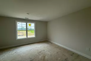 133 Margot Manor Dr, Benson, NC 27504 - Photo 8