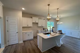 133 Margot Manor Dr, Benson, NC 27504 - Photo 4