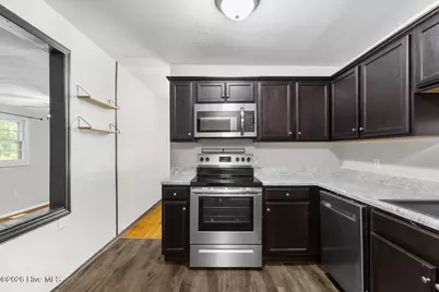 807 River Street, Jacksonville, NC 28540 - Photo 12