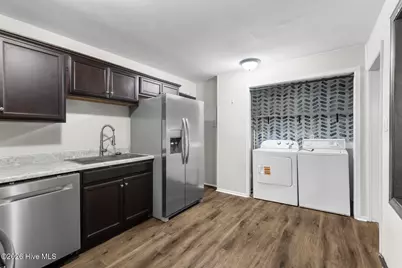 807 River Street, Jacksonville, NC 28540 - Photo 10