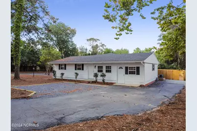 852 N May Street, Southern Pines, NC 28387 - Photo 2