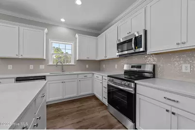 878 Lendy Drive, Greenville, NC 27858 - Photo 16