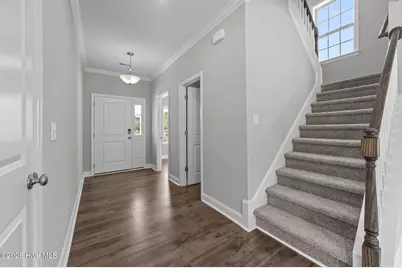 878 Lendy Drive, Greenville, NC 27858 - Photo 4