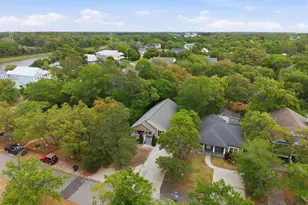 168 NE 3rd St, Oak Island, NC 28465 - Photo 4