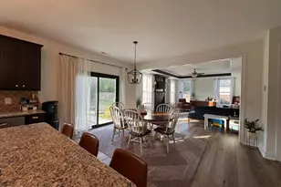 421 Wolfe Ln, Hubert, NC 28539 - Photo 8