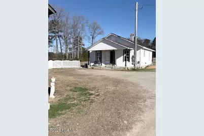 4303 Raleigh Road Parkway W, Wilson, NC 27896 - Photo 2