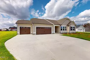 103 Gorman Pl, La Grange, NC 28551 - Photo 2