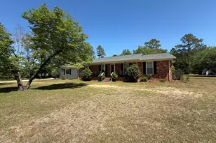 3731 Marsh Rd, Bladenboro, NC 28320 - Photo 1
