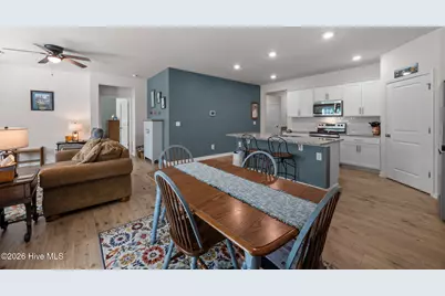 801 Crane Drive, New Bern, NC 28560 - Photo 8