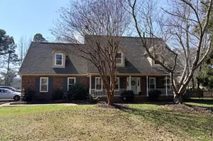 444 E Creekview Dr, Hampstead, NC 28443 - Photo 2