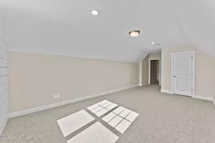 204 Shortleaf Dr, Grimesland, NC 27837 - Photo 32