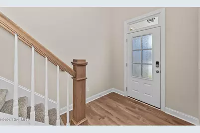 204 Shortleaf Drive, Grimesland, NC 27837 - Photo 2