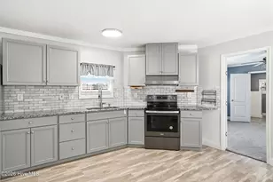 227 Old Fayetteville Rd, Leland, NC 28451 - Photo 8
