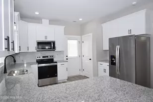 625 Abigail Taylor Dr, Greenville, NC 27834 - Photo 6