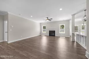 867 Lendy Dr, Greenville, NC 27858 - Photo 8