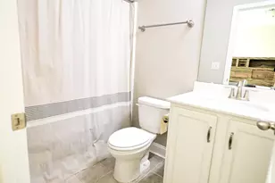 402 Gooseneck Ln, Sneads Ferry, NC 28460 - Photo 24