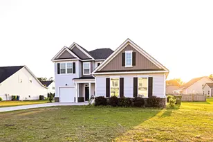 402 Gooseneck Ln, Sneads Ferry, NC 28460 - Photo 1