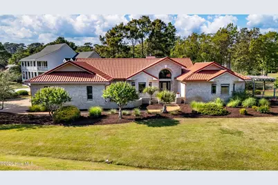 104 Core Drive W & Boat Slip #16, Morehead City, NC 28557 - Photo 1