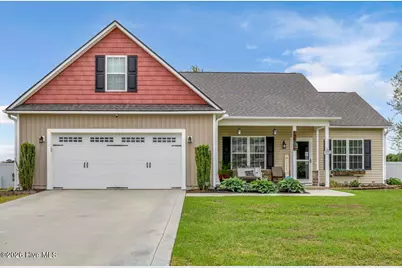 121 Buckhaven Drive, Richlands, NC 28574 - Photo 1