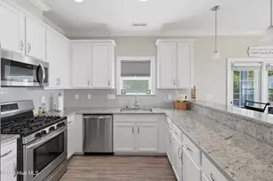 5732 Brown Pelican Ln, Wilmington, NC 28409 - Photo 8