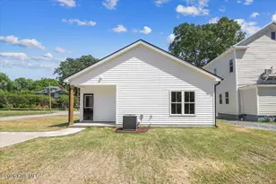 311 N Wilson Ave, Dunn, NC 28334 - Photo 44