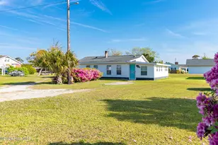 187 Mullens Dr, Harkers Island, NC 28531 - Photo 2