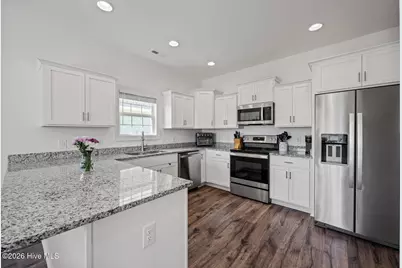 1010 Blue Water Boulevard, New Bern, NC 28562 - Photo 18