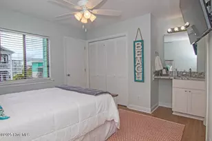 1601 Carolina Beach Ave N, Carolina Beach, NC 28428 - Photo 4