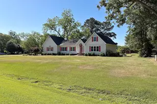2496 N Nc 24 Hwy, Beulaville, NC 28518 - Photo 1