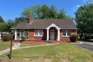 312 N Wilson St, Chadbourn, NC 28431 - Photo 2