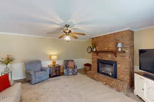 203 N Cottonwood Dr, Goldsboro, NC 27530 - Photo 8