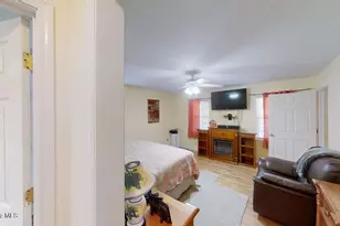 1029 Five Mile Rd, Richlands, NC 28574 - Photo 20