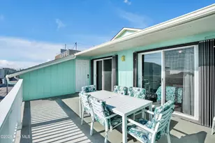 1013 Carolina Beach Ave N, Carolina Beach, NC 28428 - Photo 2