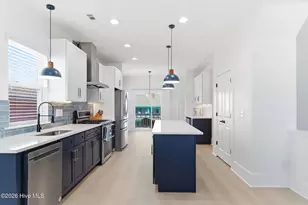 1602 Carolina Beach Ave N, Carolina Beach, NC 28428 - Photo 10
