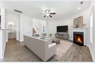219 Peggys Trace, Sneads Ferry, NC 28460 - Photo 6