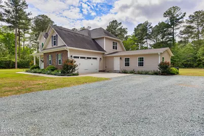 268 Dewey Drive, Aberdeen, NC 28315 - Photo 2