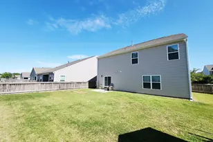 307 Ginger Dr, New Bern, NC 28560 - Photo 4