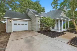 1406 Faulkenberry Rd, Wilmington, NC 28409 - Photo 1