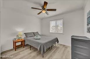 1404 Canal Dr, Carolina Beach, NC 28428 - Photo 10