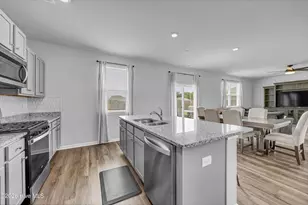 236 Tributary Cir, Wilmington, NC 28401 - Photo 10