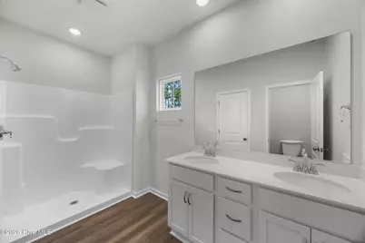 930 Plymouth Road, Boiling Spring Lakes, NC 28461 - Photo 18