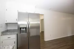 901 Glendale Dr, Aberdeen, NC 28315 - Photo 10