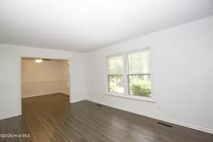 901 Glendale Dr, Aberdeen, NC 28315 - Photo 16
