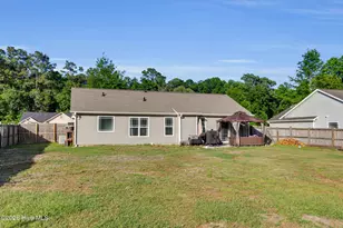 306 Tuscan Ct, Richlands, NC 28574 - Photo 20